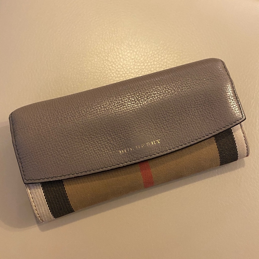 Burberry wallet